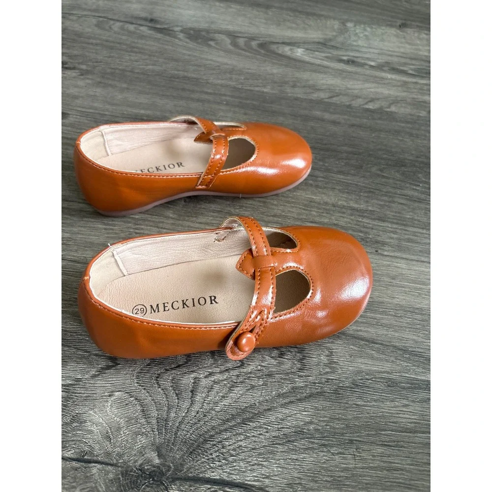 Meckior brown faux